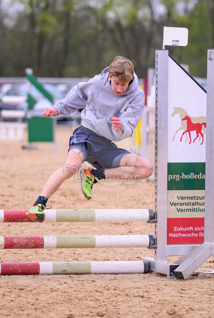 12042026-Mammendorf-Prfg40-1471 | Fokus Hufschlag Fotografie - Realisiert mit Pictrs.com