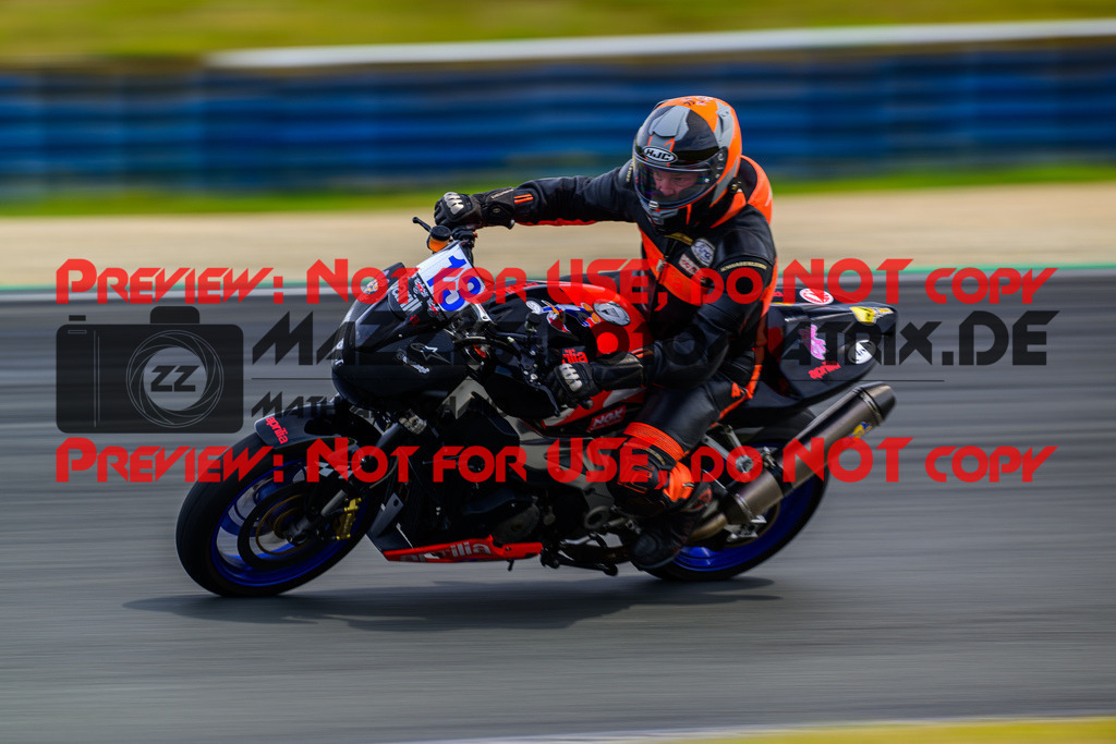 MaZZes_FotoMatrix_240725_6007705_1674 | BLAU