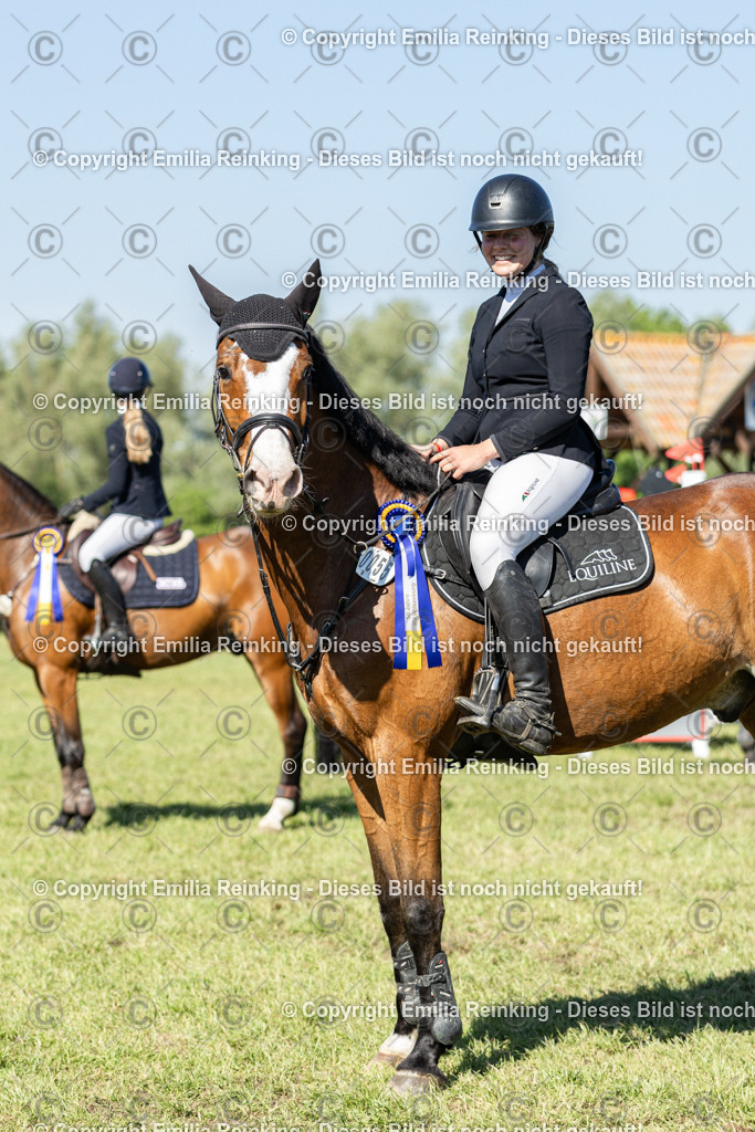 CL5A7050 | Emilia Reinking Fotografie - Realisiert mit Pictrs.com