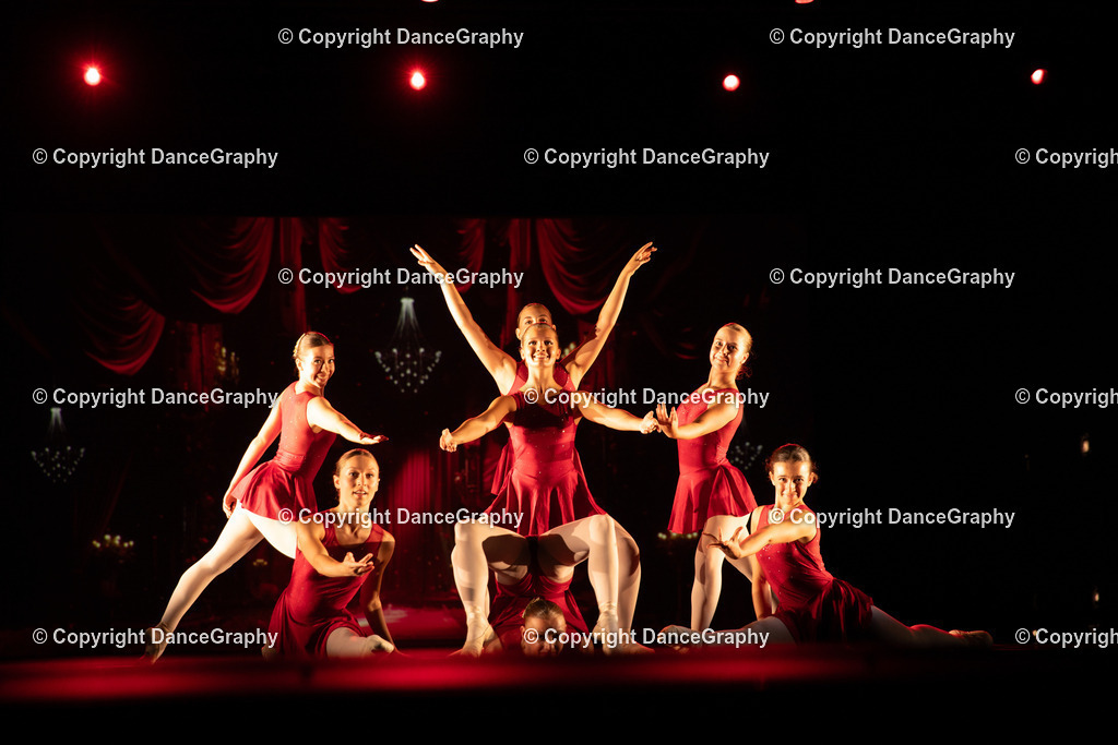 GPHY4294 | DanceGraphy - Realisiert mit Pictrs.com