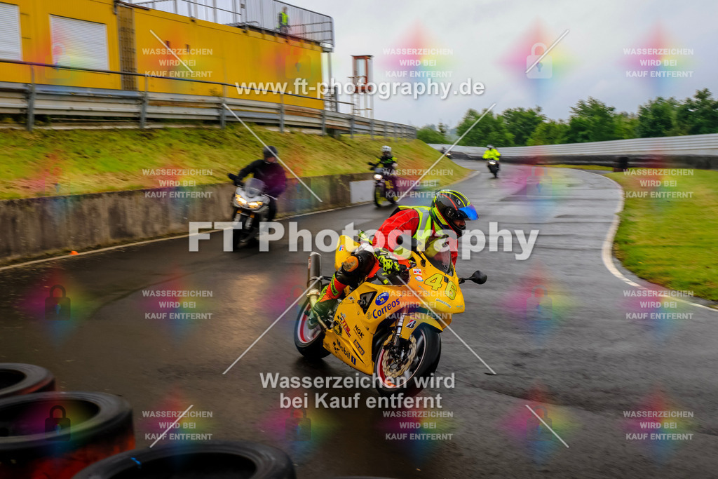 OBK-6041 | Hier findet Ihr Bilder von Touristenfahrten auf der Nürburgring Nordschleife oder von anderen Veranstaltungen die ich besucht habe. Viel Spass beim Durch Schauen 