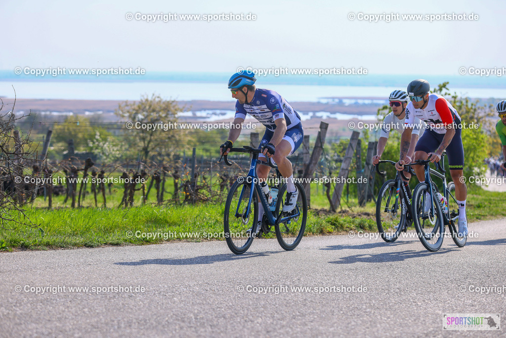 TRA_0401 | Neusiedlersee Radmarathon 2026@sportshot_your_pictrs #yourpictures#roadtowm2029 #nrm #neusiedlerseeradmarathon #neusiedlersee #neusiedlerseetourismus #burgenland #mörbisch #nrm26 #burgenlandtourismus #voglundco #poweredbyburgenlandtourismus #radsport #rad #marathon #ucigranfondo #visitburgenland #ucigranfondoworldseries