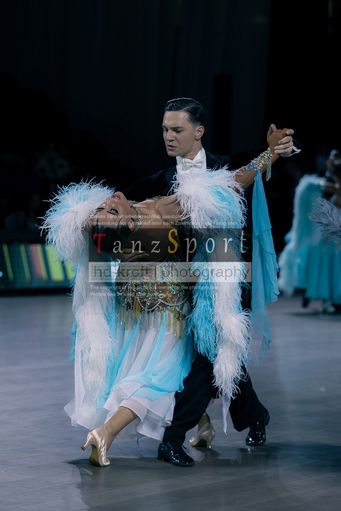 20251101_TGP_5130 | Tanzsportbilder, Standardtanz, Lateintanz, WDSF, DTV, LTVB, dancecomp, goc, hessen tanzt, blaues band der spree, walzer, tango, wiener walzer, slowfox, quickstepp, samba, rumba, cha-cha-cha, paso doble. jive, hd-kroft photography, turniertanzsport