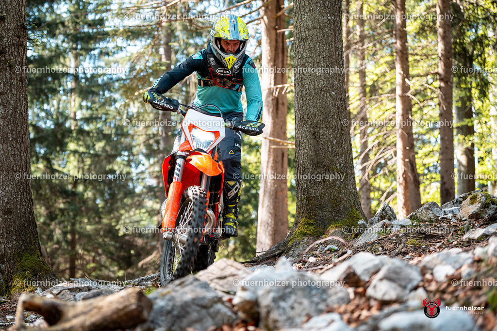 fuernholzer_250501-C2-132 | Fotografische Impressionen von der Red Stag Enduro Extreme by fuernholzer-photography.com. Endurosport in Österreich fotografisch festgehalten von fuernholzer. Auftragsfotografie für Private, Gewerbefotos und Industriefotografie. Eventfotografie, Sportfotografie und Motorsportfotografie. Anbieter von Fotoworkshops, Fototraining, fotografischen Vorträgen und Fotoseminaren.