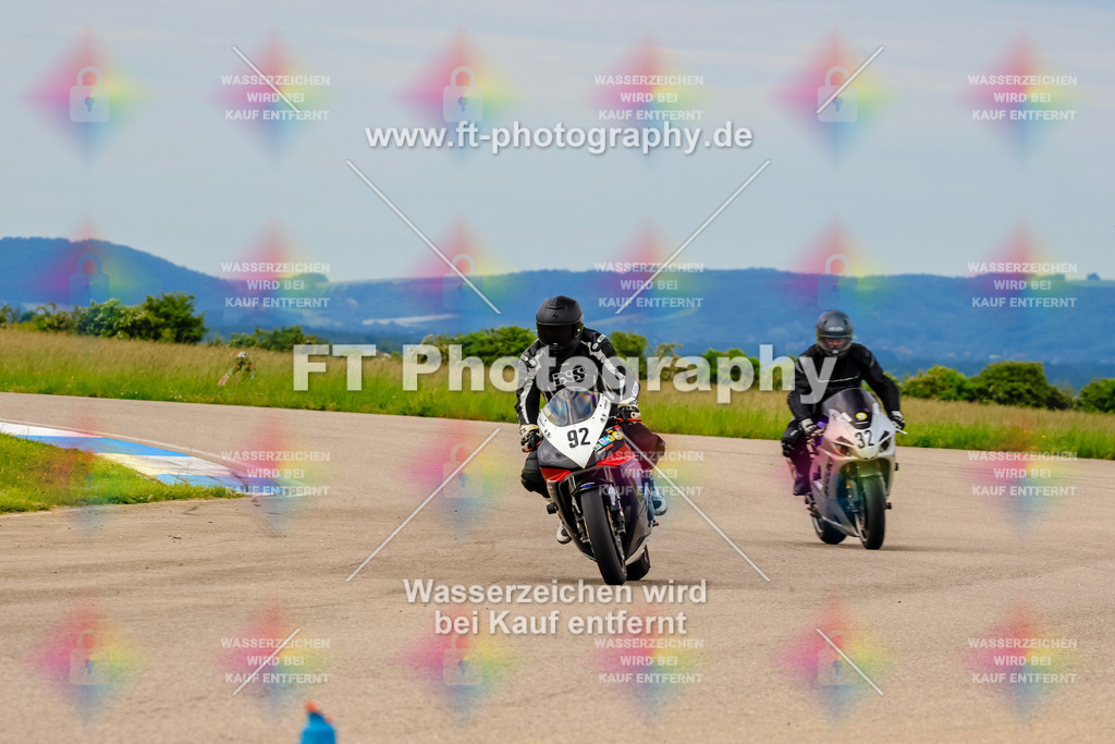 MotoTeam-2462 | Hier findet Ihr Bilder von Touristenfahrten auf der Nürburgring Nordschleife oder von anderen Veranstaltungen die ich besucht habe. Viel Spass beim Durch Schauen 