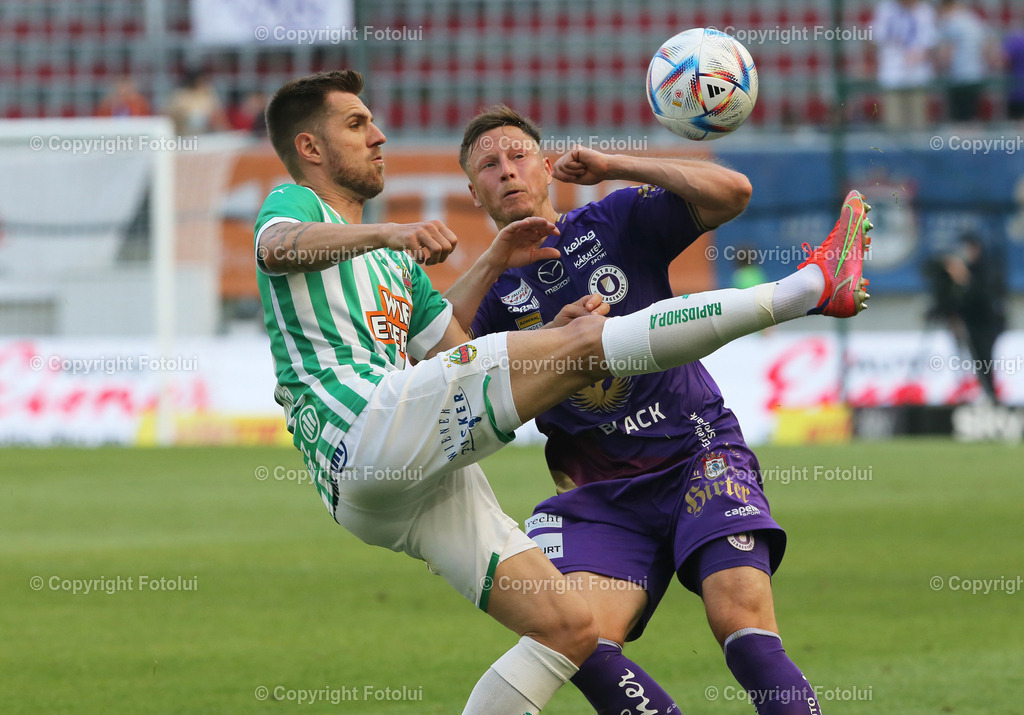 A_LUI_03062023_08 | SPORT,FUSSBALL,ADMIRAL BUNDESLIGA AUSTRIA KLAGENFURT-SK RAPID WIEN 03.06.2023 IM BILD: FABIAN MIESENBOECK (KLAGENFURT) UND MARTIN KOSCELNIK (RAPID) FOTOLUI/MW