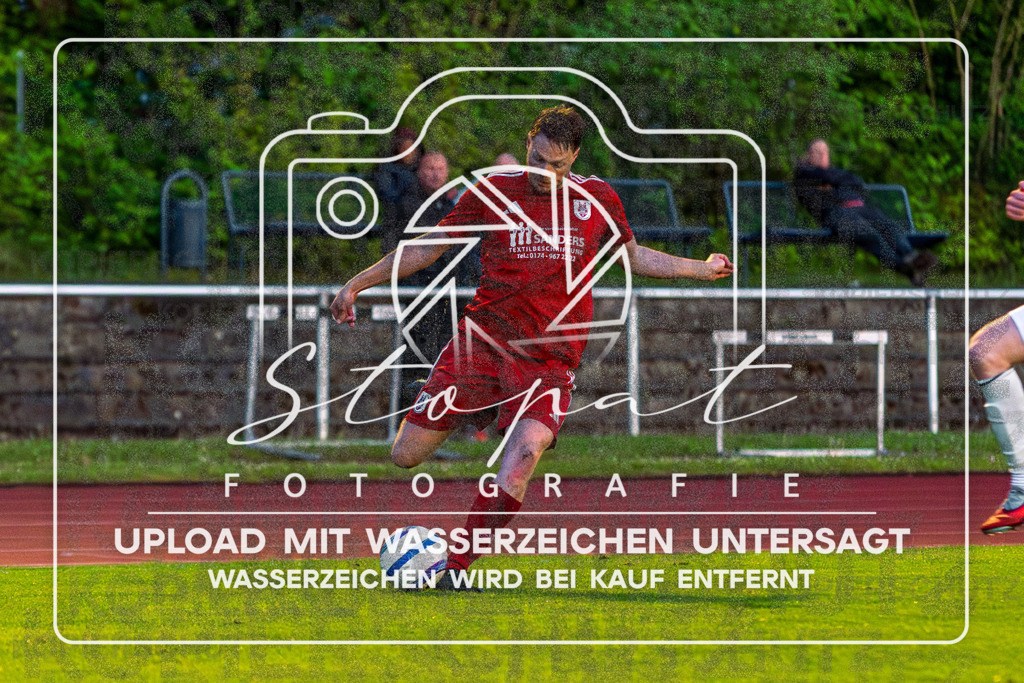 Bezirksliga Herren LG - TV Jahn Schneverdingen II vs. Buchholzer FC | Erik Bussat (TV Jahn Schneverdingen II #8); Bezirksliga Herren LG - TV Jahn Schneverdingen II vs. Buchholzer FC am 15.05.26 in Osterwald-Stadion, Schneverdingen - Realisiert mit Pictrs.com