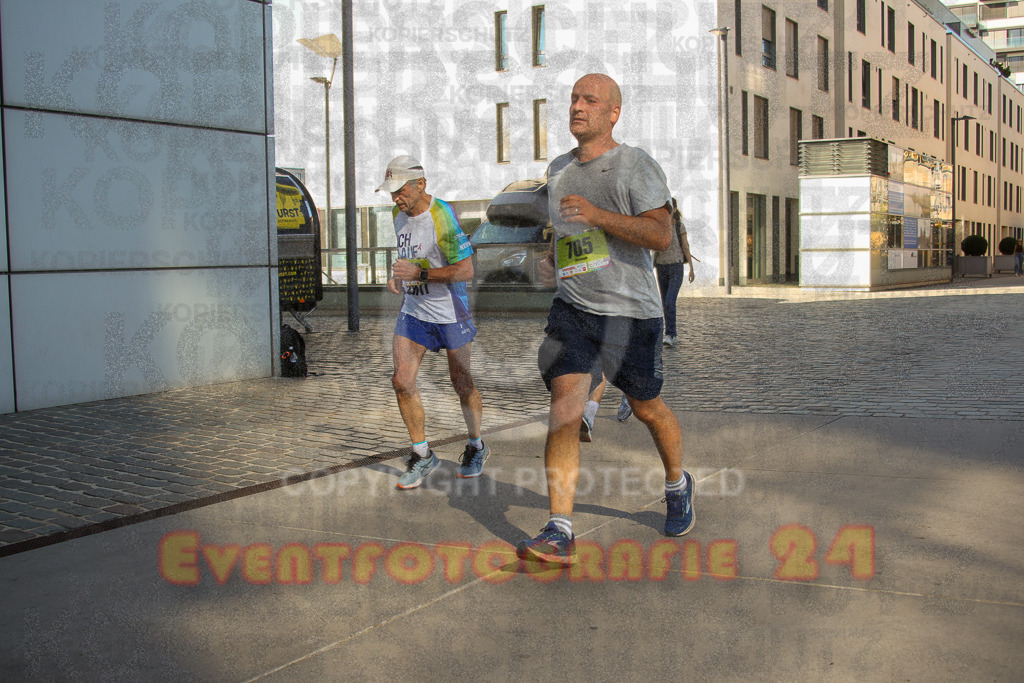 240921_1528_EV4_1501 | Sportfotografie im Rhein-Sieg Kreis, Köln, Bonn, NRW, Rheinland Pfalz, Hessen, etc. Unser Tätigkeitsfeld umfasst den Laufsport vom Volkslauf über den Marathon, Duathlon, Triathon bis zum Ultralauf wie Kölnpfad Ultra oder Schindertrail.