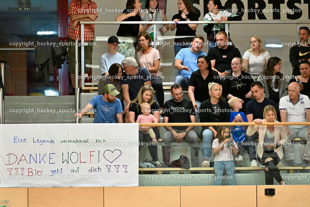 SC Ferlach vs. WAT Atzgersdorf | Besucher Ballspielhalle Ferlach, Buchbauer Transparent, SC Ferlach vs. WAT Atzgersdorf, SC Ferlach vs. WAT Atzgersdorf am 12.05.2024 in Ferlach (Ballspielhalle Ferlach), Austria, (Photo by Bernd Stefan)