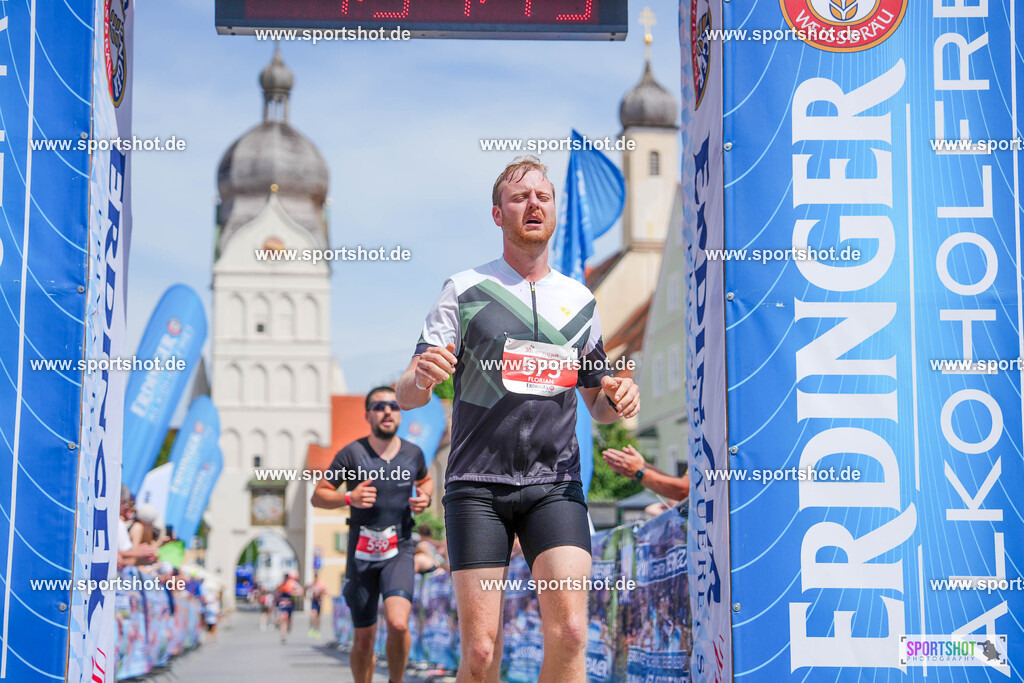 DSC05229 | Stadttriathlon Erding 2025. #yourpictrs #sportshot_your_pictrs @Sportshotphotography #stadttriathlonerding Copyright: www.sportshot.de