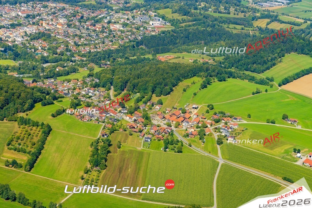 Lichteneck Grafenau Bild- Das Luftbild wurde 2025 vom UL-Flugzeug heraus erstellt ( keine Drohne ) - Hochauflösende Luftaufnahme -Nicht vergleichbar mit Google Maps oder Satelittenbilder- Die Geschenkidee !Mit Lizenz und Bildrechte bestellbar