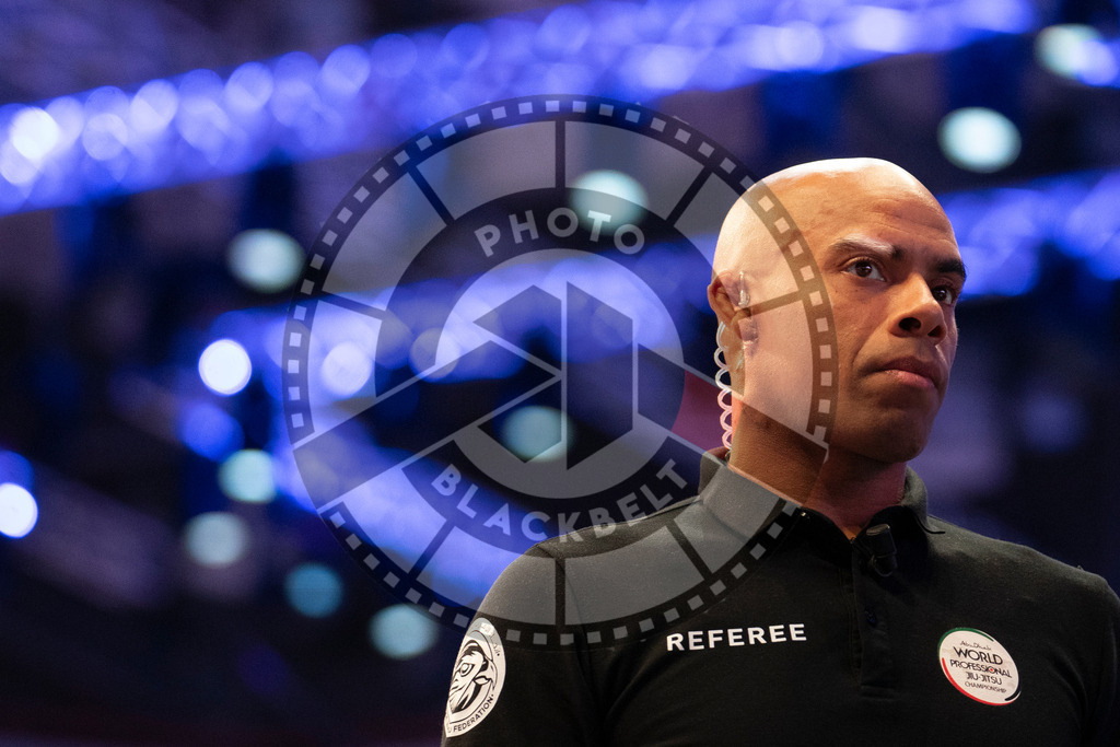 20231107PBB6867 | Fighters compete during the AJP World Master Championship in the Mubadala Arena in Abu Dhabi, Arab United Emirates, on November 7, 2023.
