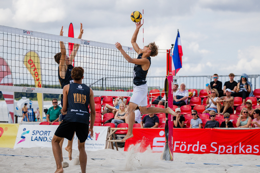 Beachvolleyball I Saison 2026 I Deutsche Meisterschaft U19 I 3. Tag | Jasper Lorenz Fotografie - Realisiert mit Pictrs.com