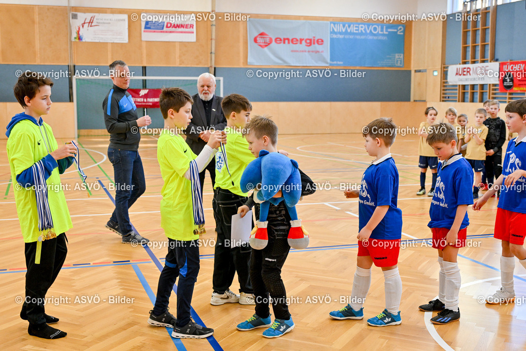 ASVÖ_ Fussballturnier SV Gallneukirchen_ 09.02.2025-158 | 09.02.2025, Gallneukirchen, AUT, ASVÖ, Fussball Nachwuchs Hallenturnier 2025, SV Gallneukirchen im Bild Teilnehmer U 9©Harald Dostal / fodo.media - Realisiert mit Pictrs.com