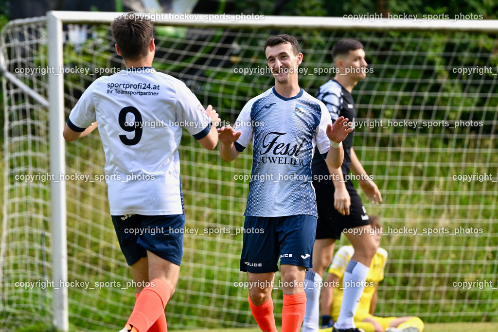 SC Magdalen vs. DSG Ledenitzen | Jubel DSG Ledenitzen Mannschaft, #9 Florian Wassertheurer DSG Ledenitzen, #11 Enis Musanovic DSG Ledenitzen, SC Magdalen vs. DSG Ledenitzen, SC Magdalen vs. DSG Ledenitzen am 19.07.2024 in Villach (Sportplatz Madalen), Austria, (Photo by Bernd Stefan)