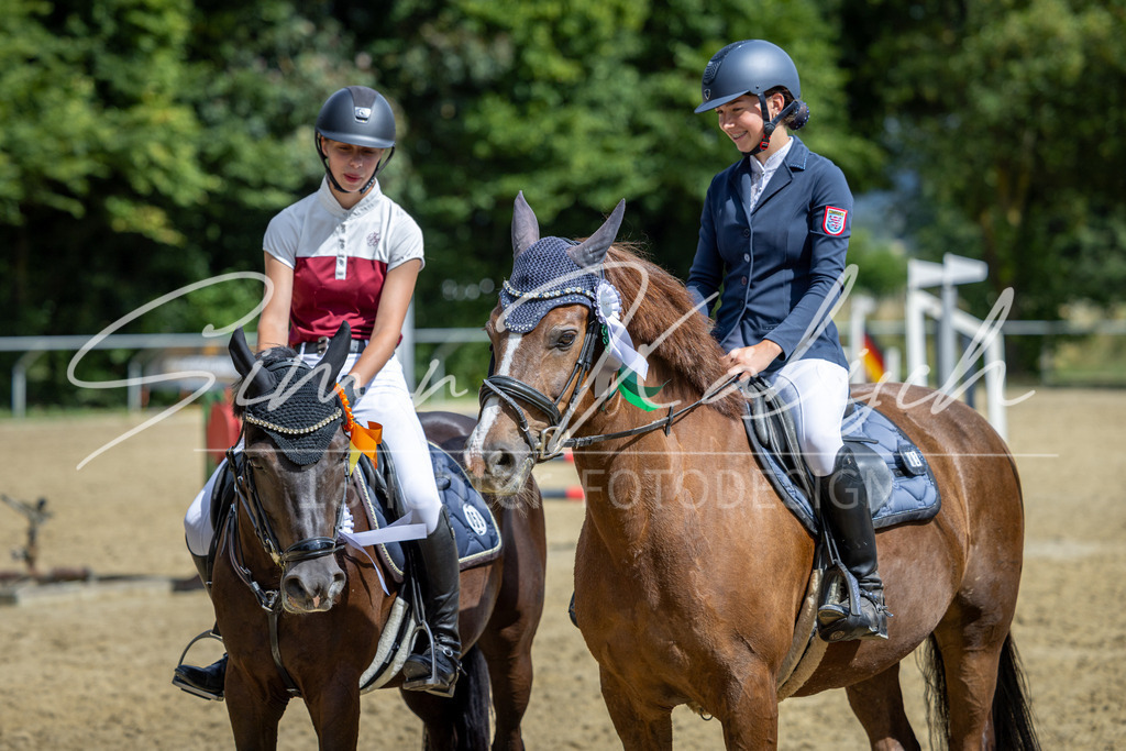 20260704-_3LI1179 | Tierfotografie Pferde, Hunde, Katzen, Haustiere.
Turnierfotografie Reitturniere, Reiten, Springreiten, Dressur in Hanau, dem Main-Kinzig-Kreis und dem Rhein-Main- Gebiet um Frankfurt