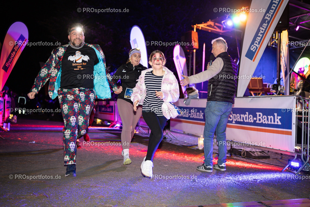 Halloween Run 2025 in Koeln, 31.10.2025 | Impressionen vom Halloween Run 2025 am 31.10.2025 in Koeln (Forstbotanischer Garten Rodenkirchen). Foto: Axel Kohring/Beautiful Sports