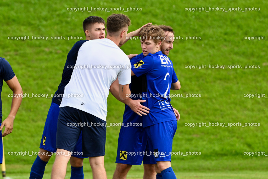 FC Faakersee vs. Union Matrei | #2 Thomas Riepler Matrei, #11 Oliver Josef Steiner Matrei, Jubel Union Matrei Mannschaft, FC Faakersee vs. Union Matrei, FC Faakersee vs. Union Matrei am 18.08.2024 in Finkenstein (Sportplatz Faakersee), Austria, (Photo by Bernd Stefan)
