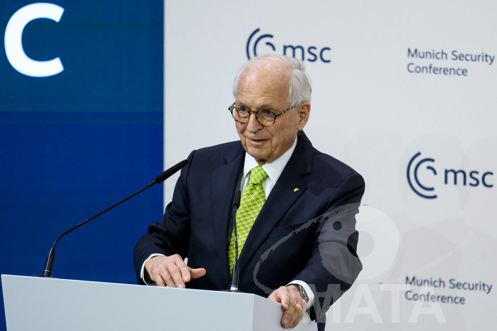 _DWA4391 | MATA IndoCon - Realisiert mit Pictrs.com