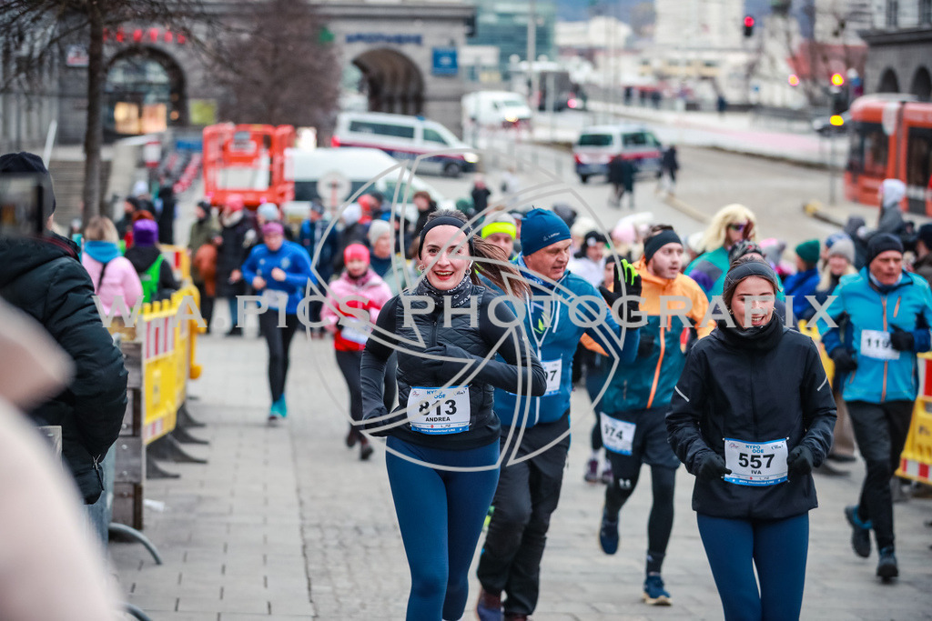 SILVESTERLAUF LINZ 25 | Linz, AUSTRIA, 31. Dezember 25, TRIRUN SILVESTERLAUF LINZ 25 , Image shows: 
Photo: WAPICS / BINDER Manuel