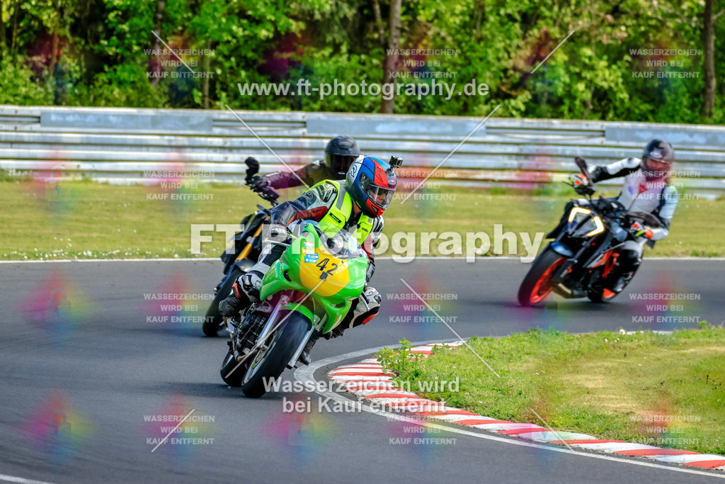 _OTO2492 | Hier findet Ihr Bilder von Touristenfahrten auf der Nürburgring Nordschleife oder von anderen Veranstaltungen die ich besucht habe. Viel Spass beim Durch Schauen 