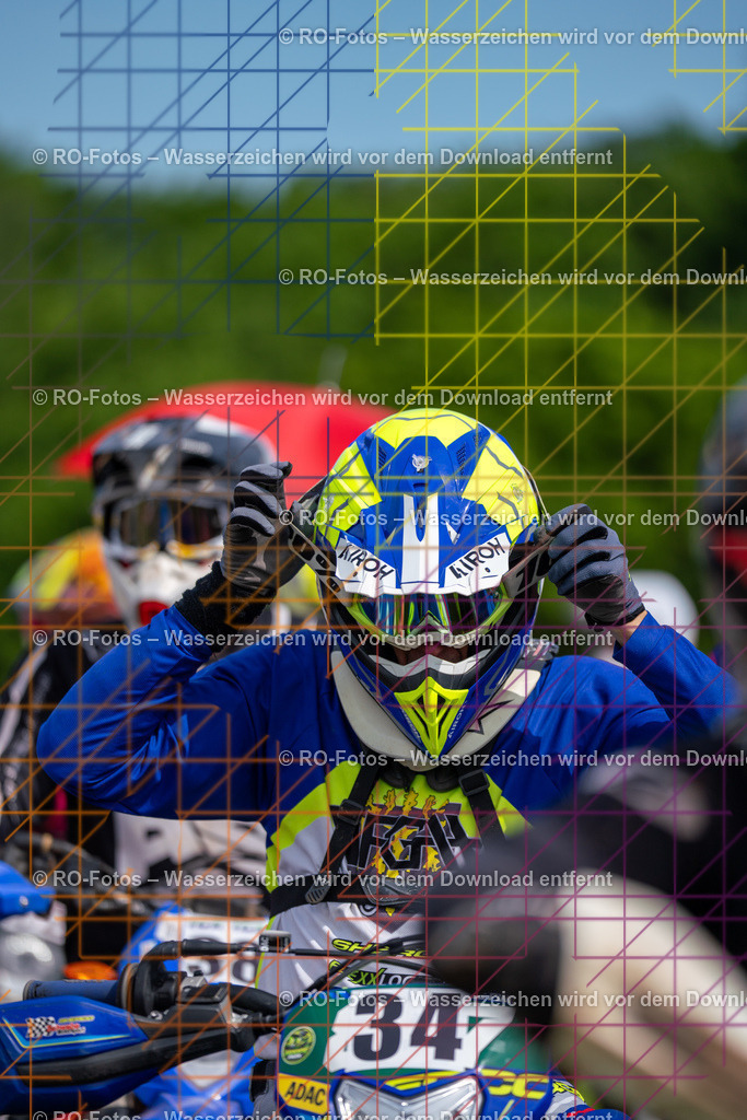 Wolfshausen 3 Lauf -51 | Sportfotografie von RO-Fotos: Motorsport, Motocross, Enduro, Laufveranstaltungen und Triathlon. Professionelle Fotos von Sportlern und Events. - Realisiert mit Pictrs.com