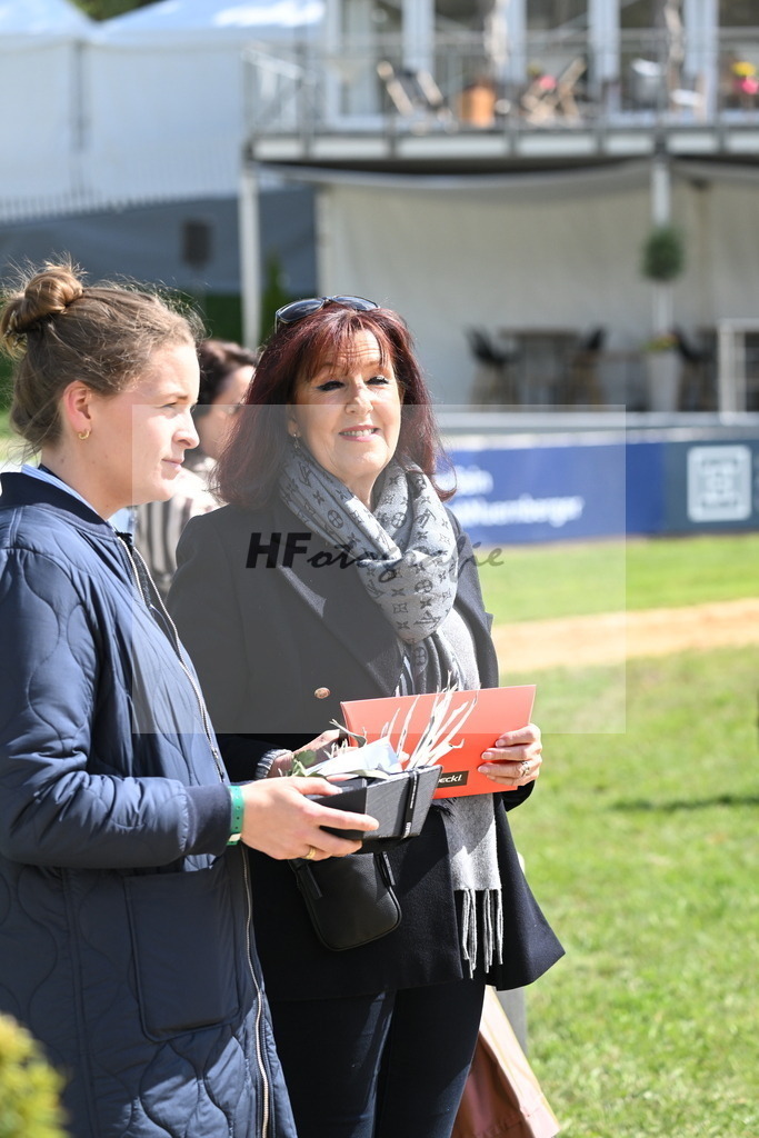 11230227 | hf-fotografie - Realisiert mit Pictrs.com