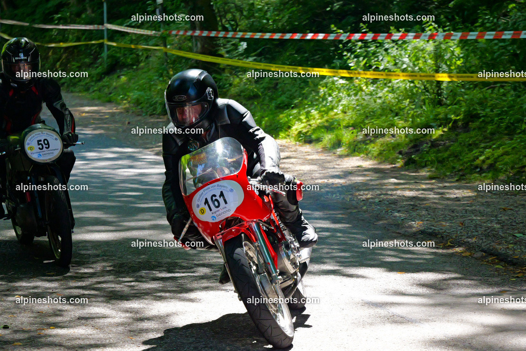 P1036670 | Erleben Sie atemberaubende, hochqualitative Fotos Ihrer Fahrt entlang der malerischen Alpenstraßen. Besuchen Sie alpineshots.com, um professionelle Aufnahmen Ihrer unvergesslichen Reise zu finden und zu kaufen - Realisiert mit Pictrs.com