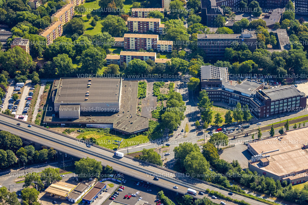 Duisburg230706799 | Luftbild, Rhein-Ruhr-Halle und ehemaliges Stadtbad, Obermarxloh, Duisburg, Ruhrgebiet, Nordrhein-Westfalen, Deutschland