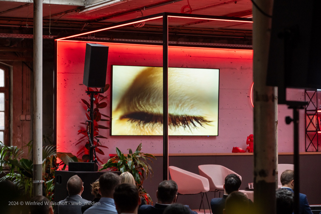 wwb_2090 | <Fotografie> <Video> <Film> <Winfried Bischoff> - Realisiert mit Pictrs.com