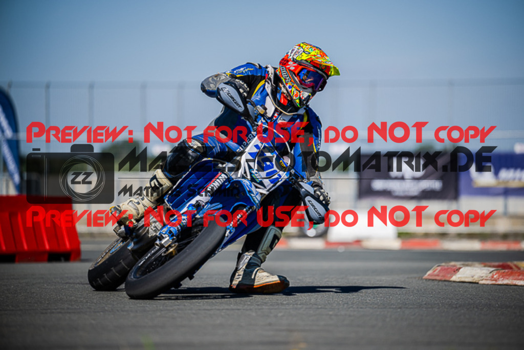 MaZZes_FotoMatrix_220903_0981 | S3