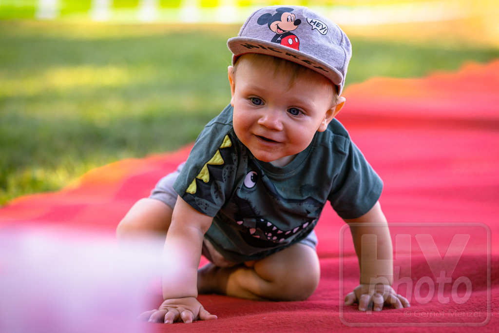 16. Hoywoj-CityLauf im Sportforum Hoyerswerda - 16.09.2023 | 10m VdK-Windel-Flitzer - Realisiert mit Pictrs.com