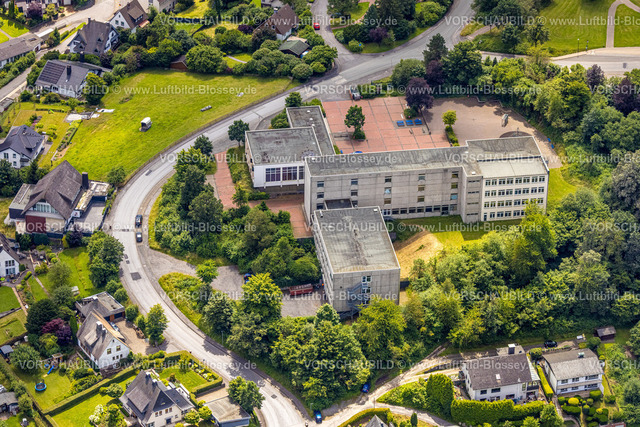 Sundern240709013 | Luftbild, Realschule Sunderm, Sundern, Sauerland, Nordrhein-Westfalen, Deutschland