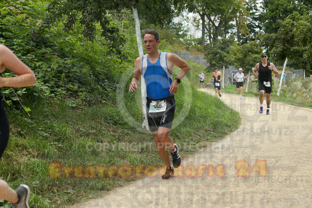 250824_1424_EX1_6109 | Sportfotografie im Rhein-Sieg Kreis, Köln, Bonn, NRW, Rheinland Pfalz, Hessen, etc. Unser Tätigkeitsfeld umfasst den Laufsport vom Volkslauf über den Marathon, Duathlon, Triathon bis zum Ultralauf wie Kölnpfad Ultra oder Schindertrail.