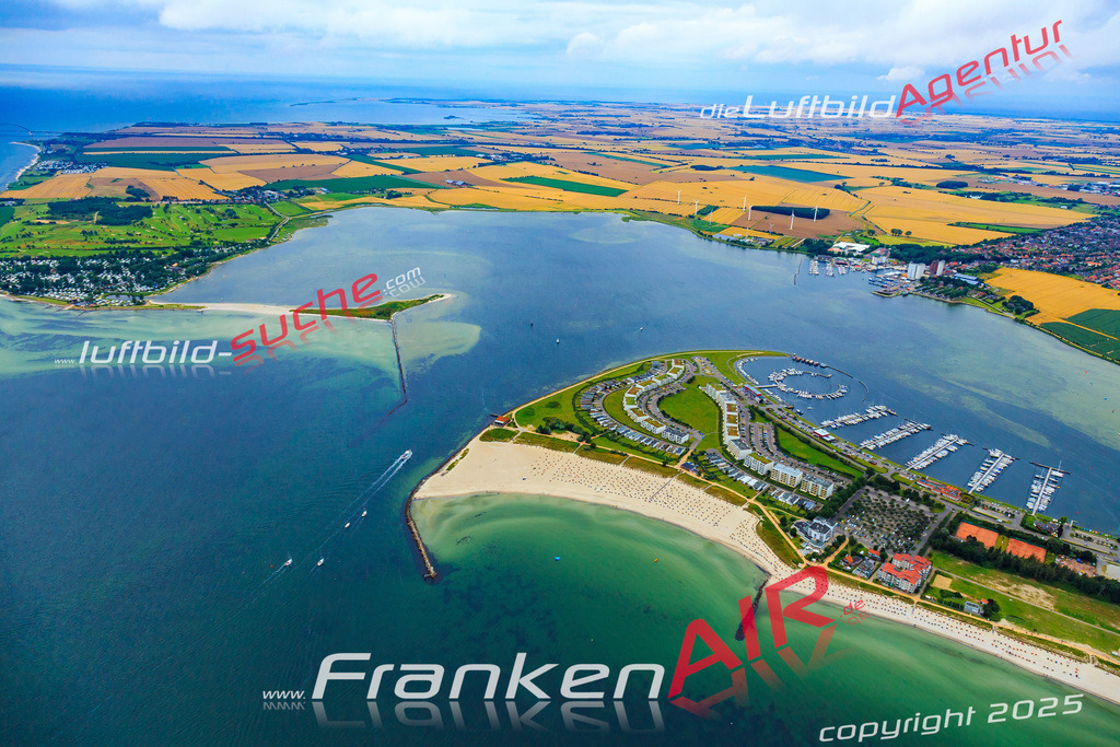 Luftbild von  Fehmarn - Luftaufnahme wurde 2016 von https://frankenair.de mittels Flugzeug (keine Drohne) erstellt - die Geschenkidee