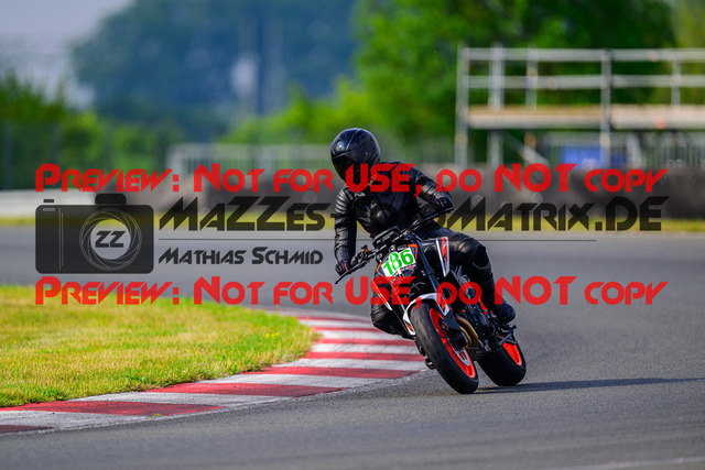 MaZZes_FotoMatrix_240724_6007705_2115 | GRUEN