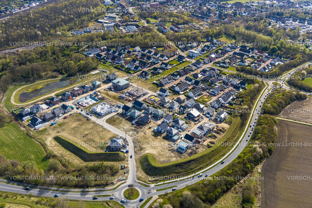 Hamm220403080 | Luftbild, Neubaugebiet Am Sachsenring, Einfamilinehäuser, Doppelhaushälften, Helmut-Simshäuser-Straße, Heinrich-Wiese-Straße,  Heessen, Hamm, Ruhrgebiet, Nordrhein-Westfalen, Deutschland