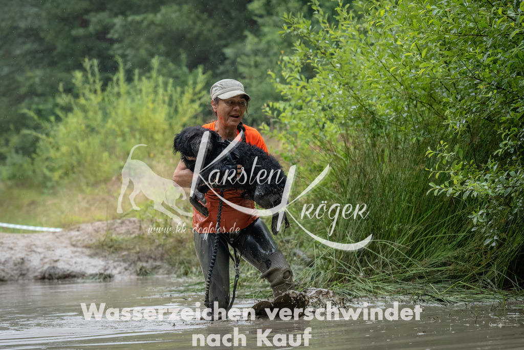 1051_ZZ91372 | kk-dogfotos