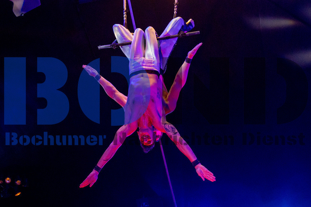 SES_VARECE20250907-46 | bond - Realisiert mit Pictrs.com