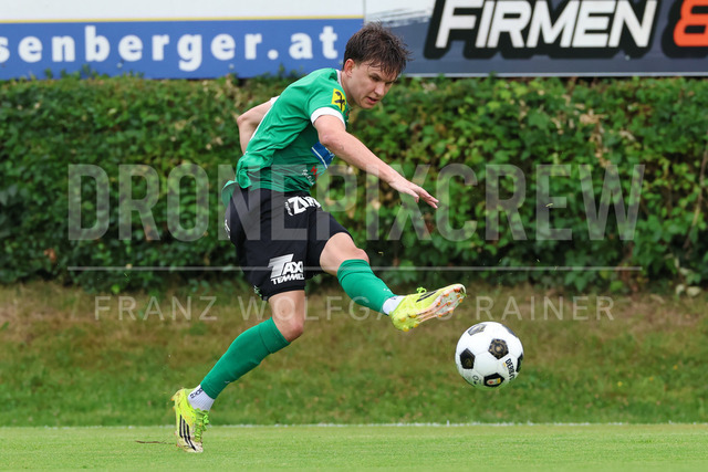Friendly Match: SC Weiz vs TSV Hartberg in Weiz | Weiz, AUSTRIA, 01.JUL.26 - SOCCER - ADMIRAL Bundesliga, SC Weiz vs TSV Hartberg, test match. The image shows Tine Pori (SC Weiz).