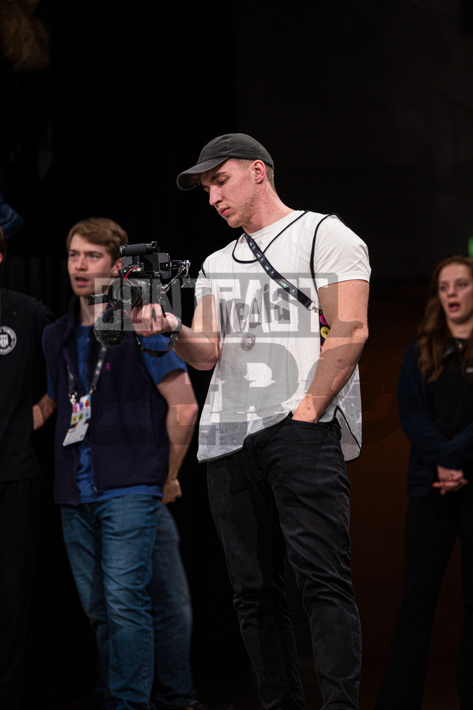 Basketball I Herren I Bundesliga I Saison 2025/2026 I 8. Spieltag I Veolia Towers Hamburg - MHP Riesen Ludwigsburg | CONTRAST ZERØ MEDIA - Realisiert mit Pictrs.com