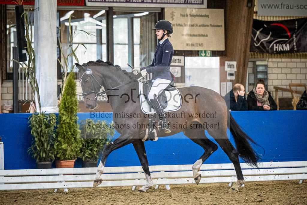 DOS_0681 | Entdecke hochwertige Reitturnierfotos von Foto Oger. Professionell, emotional und authentisch – jetzt Lieblingsmomente im Shop bestellen.Deutschlandweite Turnierfotografie. - Realisiert mit Pictrs.com