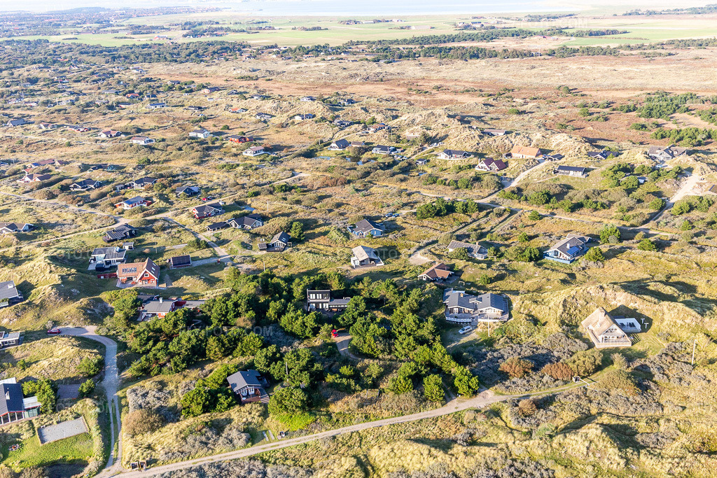 Aerial view: Cozy holiday homes in the dunes in Fanø in the state South Denmark, Denmark.Photo: IMG_118815.jpg taken on 09/21/2019 by Werner Riehm/FLY-FOTO.comResolution of the original: 5472 x 3648 px