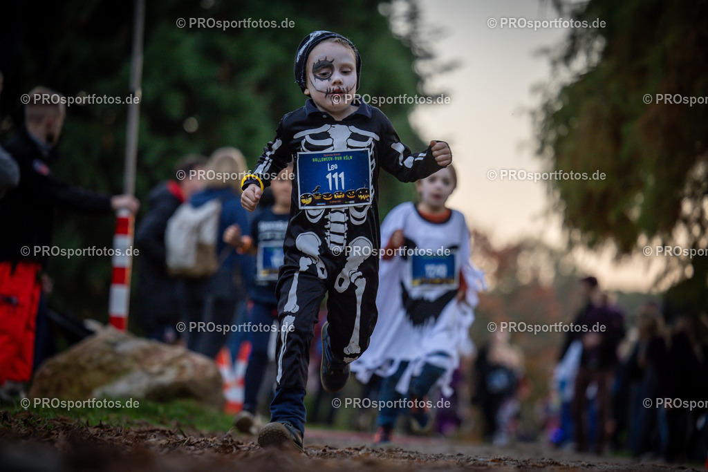 Halloween Run 2024 in Koeln, 31.10.2024 | Impressionen vom Halloween Run 2024 am 31.10.2024 in Koeln (Forstbotanischer Garten Rodenkirchen). Foto: BEAUTIFUL SPORTS/Axel Kohring
