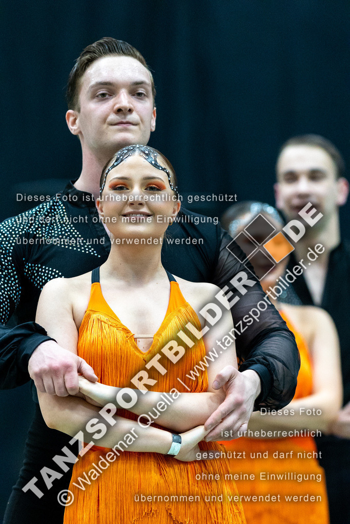 20230325-13009 | Hier finden Sie Tanz Bilder vom Latein und Standard Formationen tanzen. Sportbilder vom Tanzsport. Schöne Fotos und von Weltmeisterschaft, Europameisterschaft, Bundesliga, Regionalliga, Oberliga und Landesliga sowie von GOC Stuttgart, DanceComp, WM Bremen