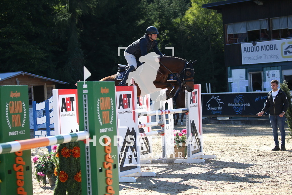 DL2Q3294 | Willkommen bei Brunnmayr - Design & Fotografie – Ihrem Spezialisten für Reitturniere und Pferdeveranstaltungen in Oberösterreich, Salzburg und Bayern! Seit über 17 Jahren sind wir leidenschaftlich dabei.