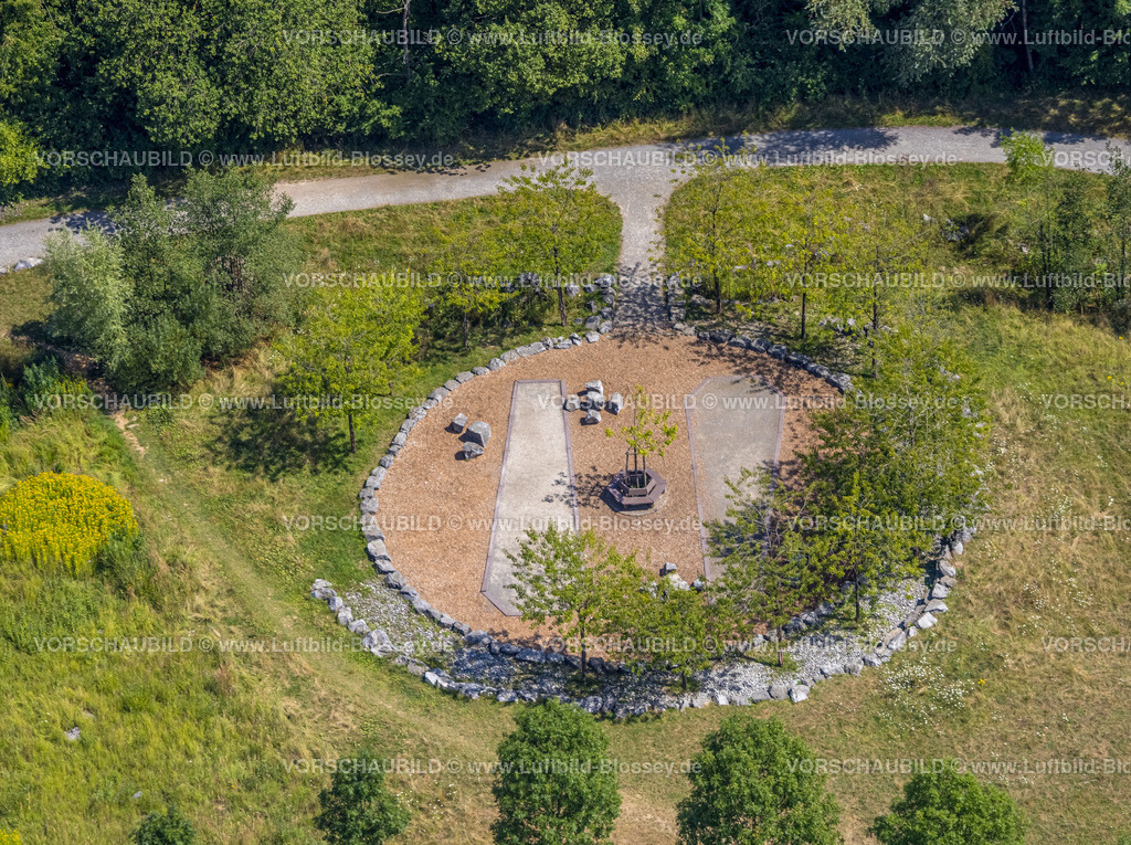 Velbert220803354 | Luftbild, Steinkreis im Wald, im Landschaftspark Eigenerbach-Schlammteich, Velbert, Ruhrgebiet, Nordrhein-Westfalen, Deutschland