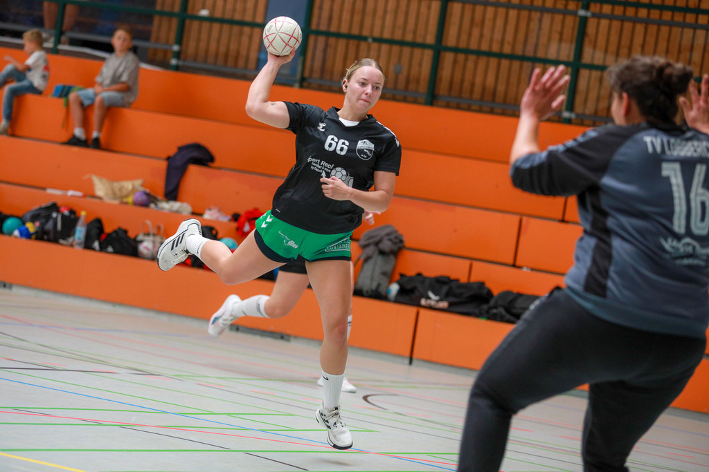 Rheinhausen-Lobberich_Plus_310825_044 | Bildergalerie von Sport-Ereignissen aber auch von weiteren spannenden Dingen - nicht nur vom Niederrhein. In Anlehnung an den bekannten Spruch von Hanns Dieter Hüsch heißt das Motto: "Niederrhein ist überall".  - Realisiert mit Pictrs.com