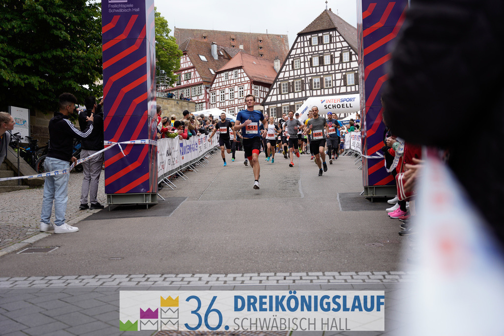 VR Bank Hauptlauf 10km | 3königslauf 2022 VR Bank Hauptlauf - Realisiert mit Pictrs.com