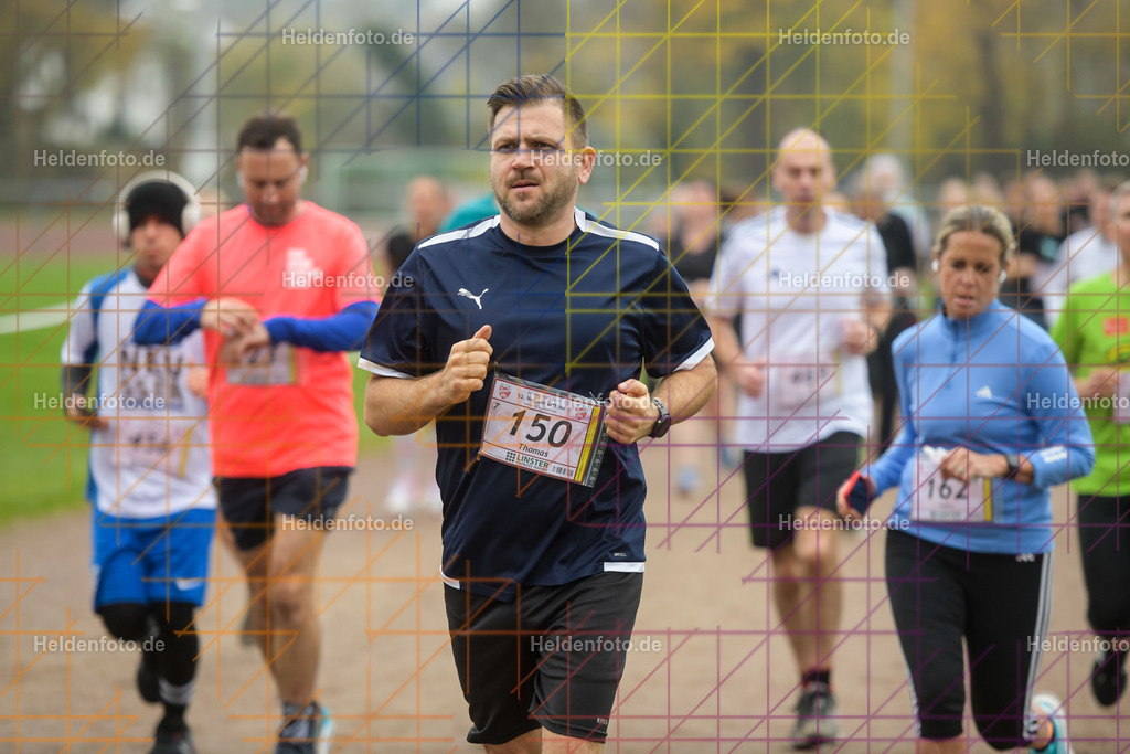 Neusser Erftlauf 2025  | 15km Neusser Erftlauf 2025 Foto: Heldenfoto.de